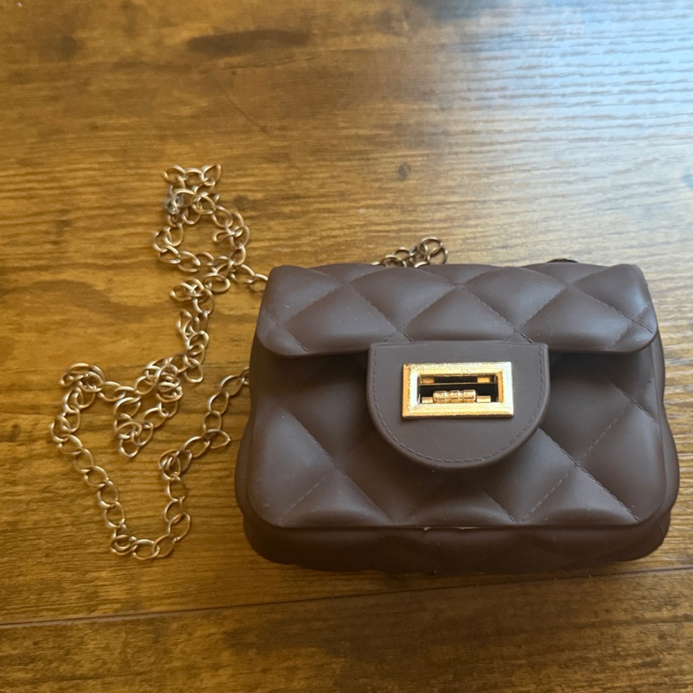 Luxurious Quilted Brown Crossbody Bag